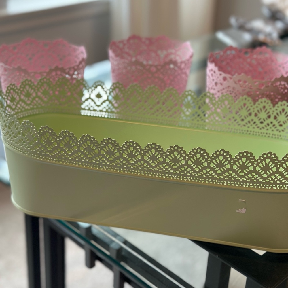 IKEA Skurar Green and Pink Decorative Accents